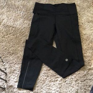 Lululemon leggings 7/8 crop size 4